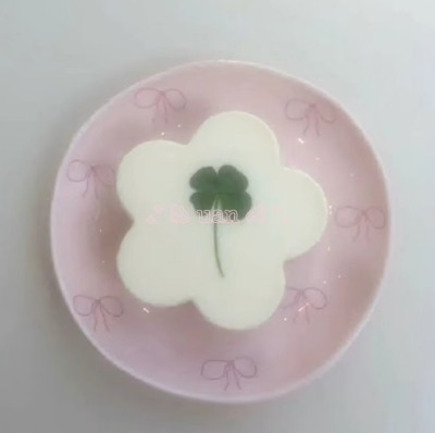 粉色系背景图