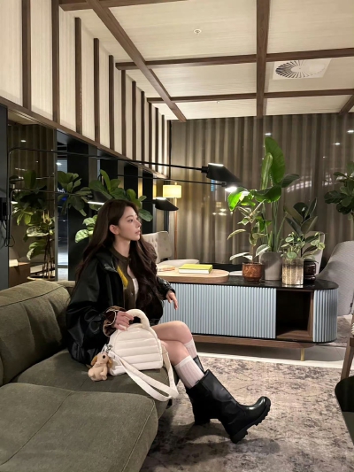 宮脇咲良INS更新