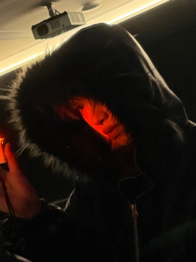 黄明昊