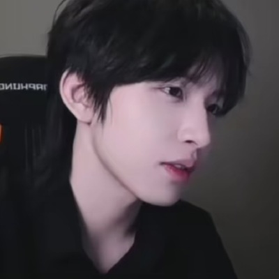 白小纯