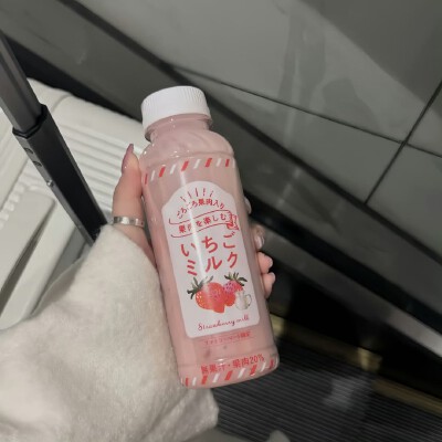 图源ks：偷喝汽水