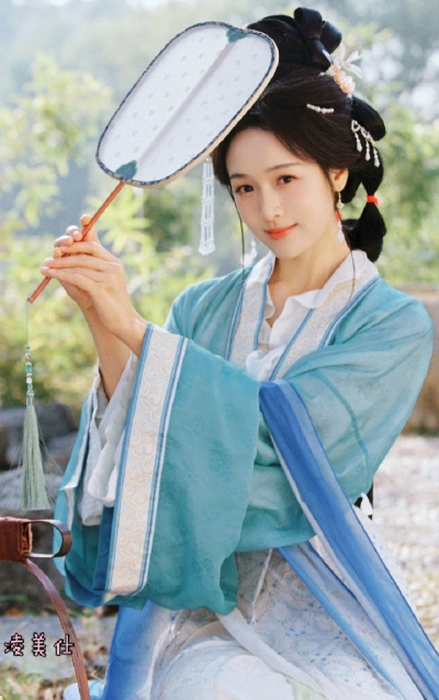 凌美仕