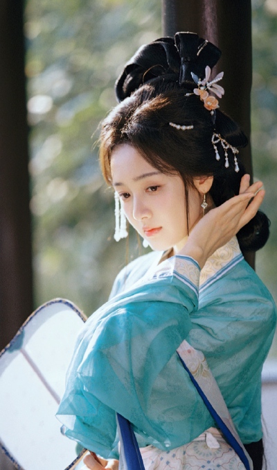 凌美仕