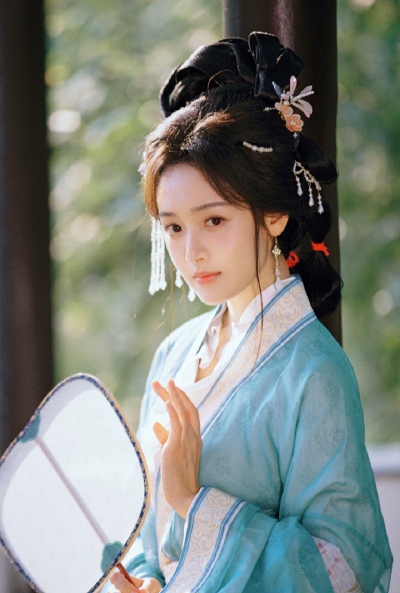 凌美仕