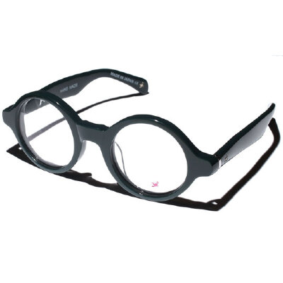 讓圓框煲一會兒 手製日「圓」眼鏡Tsuge<a class='shortlnk' href='/s/011b4e892' target='_blank' title='http://www.beeweb.hk/news-3323.html'>点此查看链接</a>