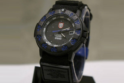 深邃海军风，LUMINOX x LUKER By NEIGHBORHOOD2011年最新合作款腕表<a class='shortlnk' href='/s/16c838877' target='_blank' title='http://www.kidulty.com/news/id/news/14253'>http://duitang.com/s/16c838877<…