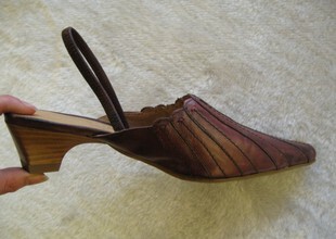 超级复古 尖头 <a class='shortlnk' href='/s/17b4d6eaf' target='_blank' title='http://item.taobao.com/item.htm?id=9609460107'>http://duitang.com/s/17b4d6eaf</a>