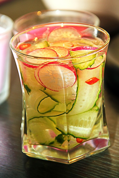 泡菜什锦。再吃点泡菜开开胃神马的。
