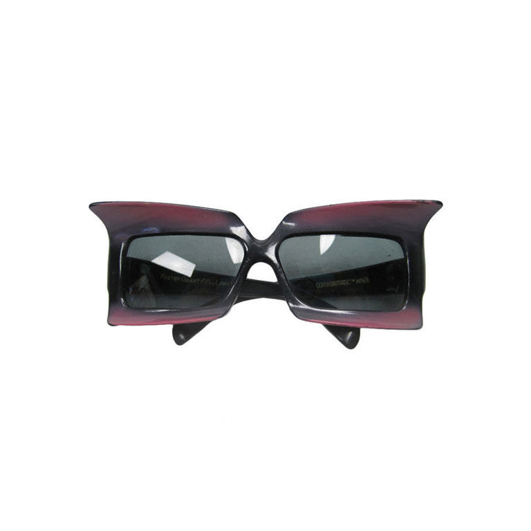 1960年代的Foster Grant - Foster Grant 1960's Sunglasses 男士复古眼镜， <a class='shortlnk' href='/s/138961c11' target='_blank' title='http://fashion.1stdibs.com/avl_item_detail.php?id=26639'>http://duitang.com/s/138961c11</a>