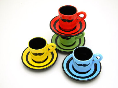 LennyMud四色杯，红黄蓝绿，彩虹色<a class='shortlnk' href='/s/07340b6d7' target='_blank' title='http://www.etsy.com/listing/72994071/set-of-four-moustache-espresso-cup-and'>http://duitang.com/s/07340b6…