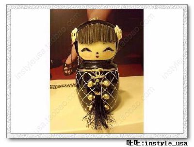 Chanel 限量娃娃手袋 <a class='shortlnk' href='/s/015839158' target='_blank' title='http://item.taobao.com/item.htm?id=5310636726&amp;cm_cat=0'>http://duitang.com/s/015839158</a>
