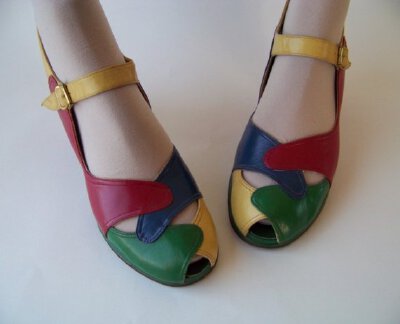40年代由Etsy的AvantGarb Vtg的彩虹鞋 40's Vtg. Rainbow Shoes