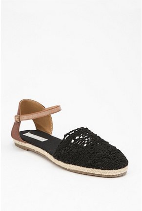 UrbanOutfitters.com>合作钩针法拉斯基默