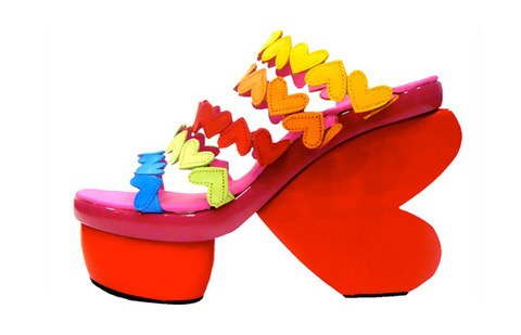 Agatha Ruiz de la Prada 2011 - Productos 凉鞋