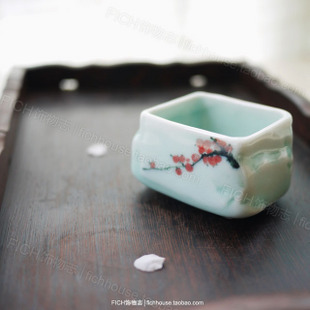 青釉梅花 方口杯子 品茗茶杯 <a class='shortlnk' href='/s/014706f9ffa5c2014' target='_blank' title='http://item.taobao.com/item.htm?id=9733706757&'>http://duitang.com/s/014706f9ffa5c2014</a>