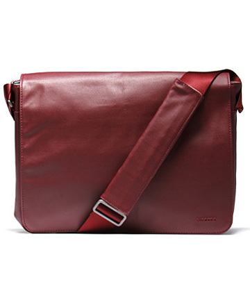由apple苹果的指定专属配件供应商INCASE在2011年推出的SHOULDER BAG。