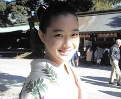 标记为苍井优的图片 苍井优