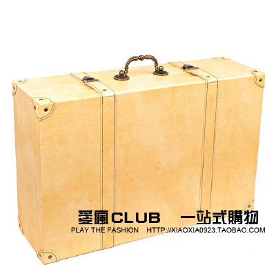 宫廷复古风质感旅行箱