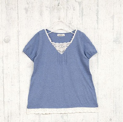 蓝色领口刺绣的t<a class='shortlnk' href='/s/022922ed772f1fbc7' target='_blank' title='http://www.canshop.jp/products/detail.php?product_id=7407&c2=12c9fe5d0f9d9d1dd5de9a847a36b460'>http://duitang.com/…