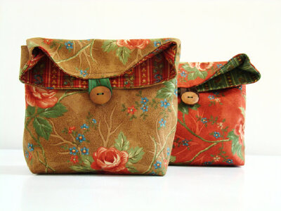 Brown Louisa Pouch 小布包