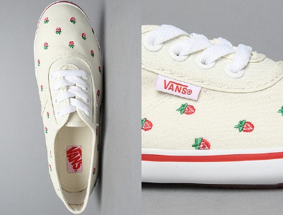 Vans ，小草莓哦~