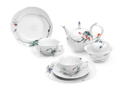 茶具组, 式样 "神奇波浪浮雕, 森林植物与昆虫，彩绘，白边 | MEISSEN 茶具组, 式样