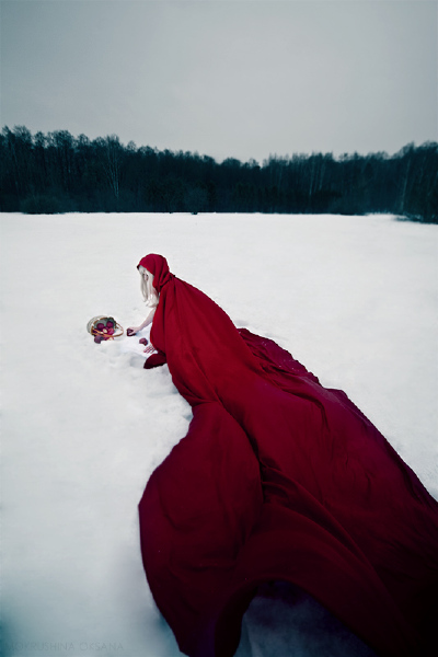 小红帽cos之 Blood River by ~GarnetTilAlexandros
