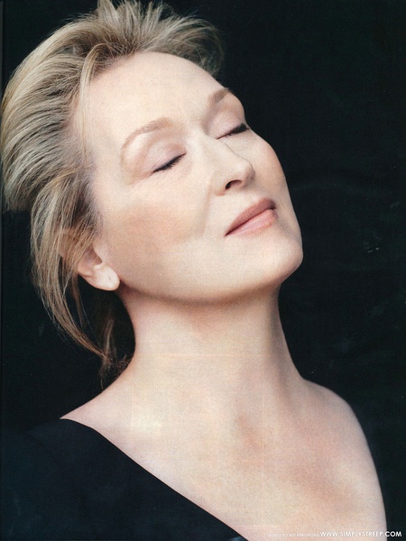 梅丽尔·斯特里普 Meryl Streep.2012年 第84届 奥斯卡(美国电影学院奖) 最佳女主角.年輕時的美與此刻的美是沒法對比的.<鐵娘子>