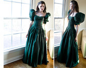 grenn dress