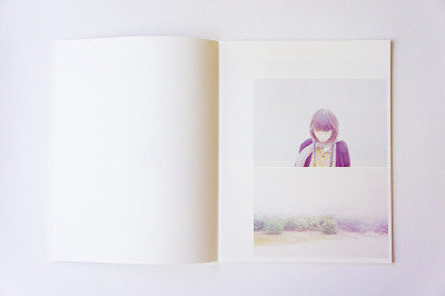the sea vol.1 古凡摄影作品 海之集一 月光旅行 至今停留在回忆的轨道上 我们一直都是浪漫的 水流 月牙 大海 水草 卵石 还有迷路的小鹿