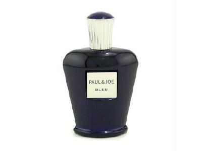 Paul & Joe Bleu Eau De Toilette Spray 海蓝女士香水（EDT） 相较于Blanc的轻柔与烂漫，海蓝Bleu的迷人之处要锐利与醒目得多，只是东方风的含蓄也许永远是法国人心头的一颗朱砂丹，温婉神秘的色彩自始至终贯穿在整…