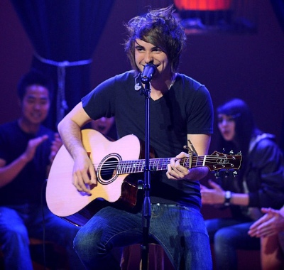  All Time Low~Alexander Gaskarth（有亲和力的主唱最有爱。。）