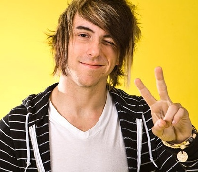  All Time Low~Alexander Gaskarth（有亲和力的主唱最有爱。。）