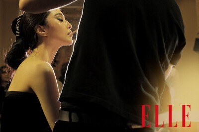 范冰冰9月下《ELLE》官网巴黎大片图来袭。。。