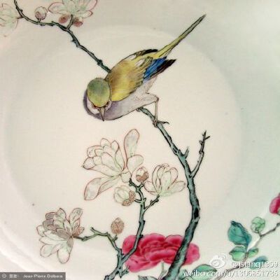 Décor d'un plat (Musée Guimet) Chine du sud, Jiangxi Jingdezhen Dynastie Qing, début de la période Qianlong (1736-1795) 吉美博物馆藏乾隆粉彩花鸟盘