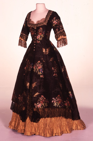 Antique Clothes