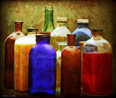 bottle 瓶子（这个太简单了）