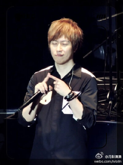 2012五月天诺亚方舟上海演唱会。