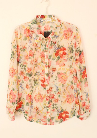 花衣服~配黑裙子应该不错