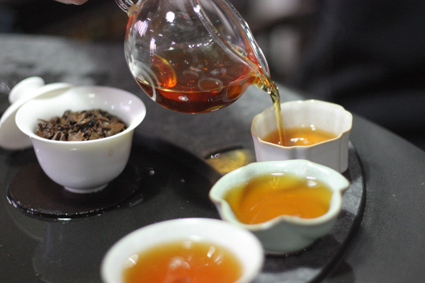 春茶