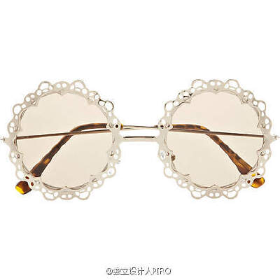 #单品# 眼镜。