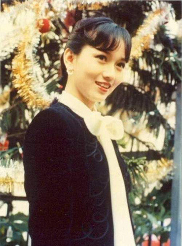 赵雅芝，年轻的时候，真是貌美如花