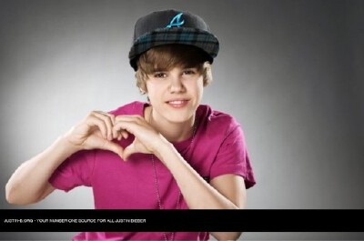 Justin Bieber~\(≧▽≦)/~