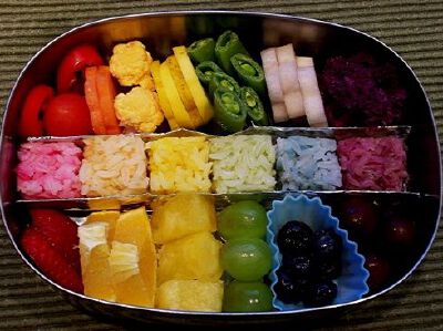 彩虹色健康小便当~