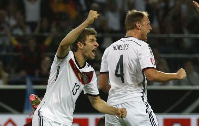 欧洲杯预选赛 德国-苏格兰 2-1 | 穆勒独中两元