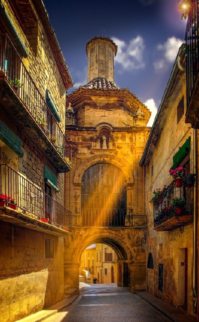 Sun Ray, Aragon, Spain