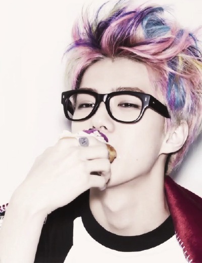 紫色控之人物篇：紫色头发，exo-k 吴世勋 高清写真图片