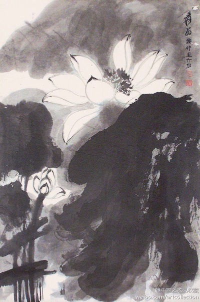 【 张大千 《荷花图》 】张大千爱画荷，也爱种荷。张大千爱荷花的出泥不染，娉娉婷婷从水中浮起，雍容高贵，而田田荷叶，姿态优雅的荷杆也时常走进他的画面。他认为，荷花最难下手的部分不是花，而是杆子，因为一笔…