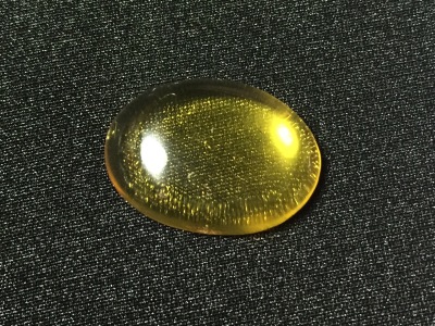 自己打磨的第一个金珀戒面