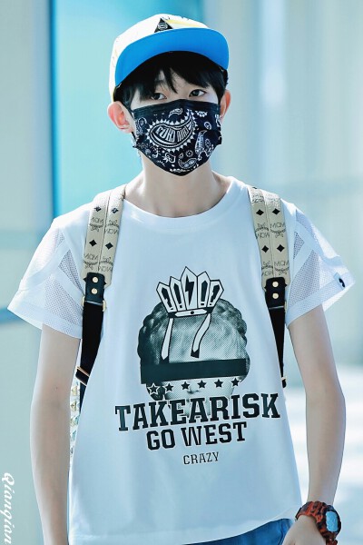 王源 tfboys 1108 cr:logo